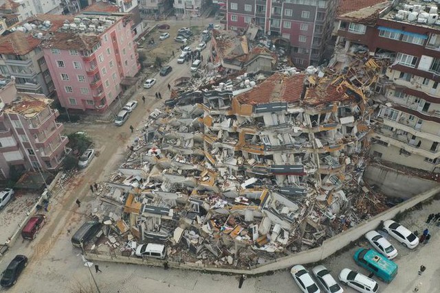 Thảm họa động đất: Số người chết tăng vọt, bi kịch gói trong ảnh vệ tinh - Ảnh 6.
