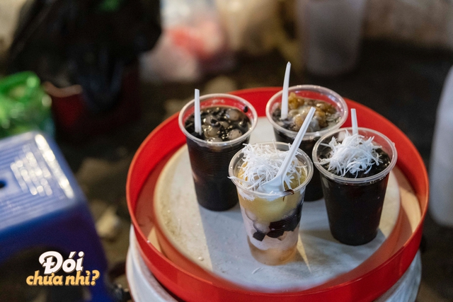 Đi ăn khuya ở khu chợ đầu mối nức tiếng quận Ba Đình: Có cả loạt món ngon bán tới tận nửa đêm - Ảnh 20.