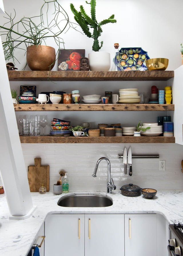 Tư vấn cách sắp xếp căn bếp nhỏ nhưng vẫn đầy đủ công năng, sạch đẹp - Ảnh 2.
