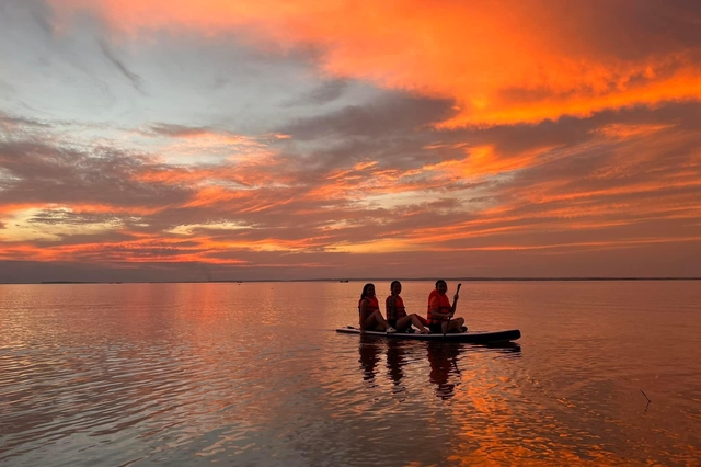 Vừa hòa mình với thiên nhiên vừa trải nghiệm tiện nghi cực xịn tại các khu glamping quanh hồ Trị An - Ảnh 13.