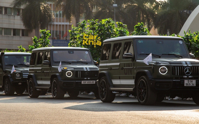 Ông Đặng Lê Nguyên Vũ mang dàn SUV độ khủng đến lễ hội cà phê lớn nhất Việt Nam: G 63 và LX 570 làm nền cho 10 chiếc Range Rover