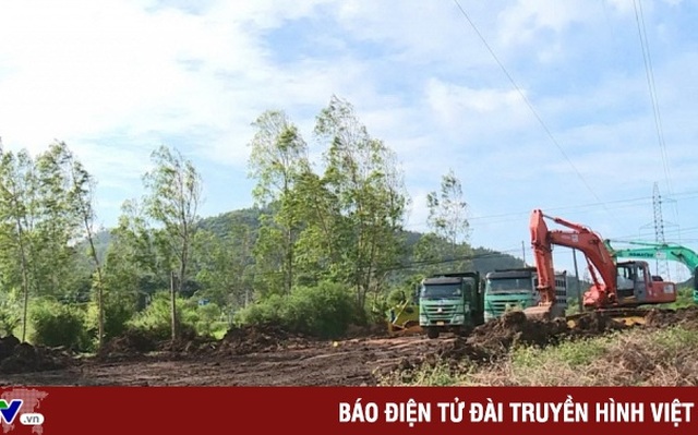Vướng mặt bằng, Dự án cao tốc Bắc - Nam phía Đông, đoạn qua huyện Tuy An, tỉnh Phú Yên bị ảnh hưởng.