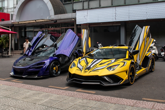 Chủ cũ tốn tiền tỷ và cả tháng trời độ Lamborghini Aventador độc nhất Việt Nam, đại gia An Giang mua về chỉ dán lại là thành xe mới mang dấu ấn cá nhân - Ảnh 1.