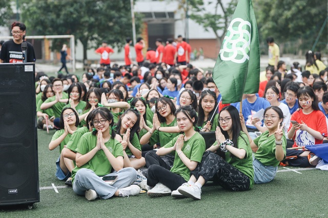 Không hổ danh là trường cấp 3 top đầu, chuyên Ams chiếm 100/140 học sinh đoạt giải kỳ thi HSG Quốc gia của Hà Nội - Ảnh 4.