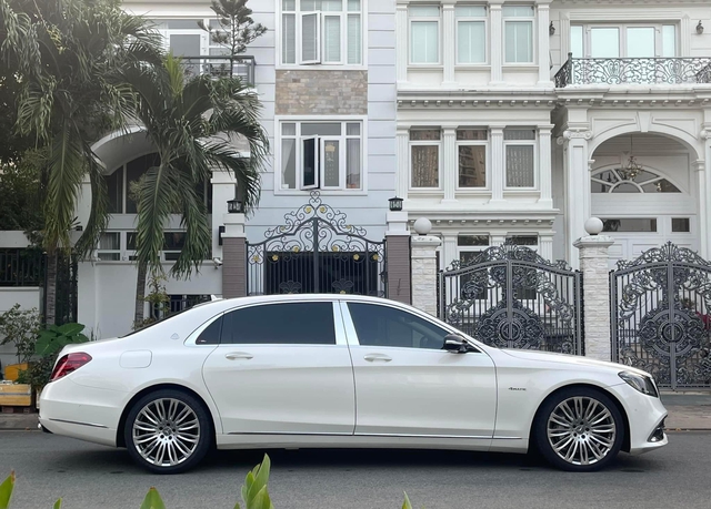 Đã Maybach lại còn ngũ quý 6, chiếc S 450 này đi 3 năm bán lại giá gần bằng xe mới - Ảnh 2.