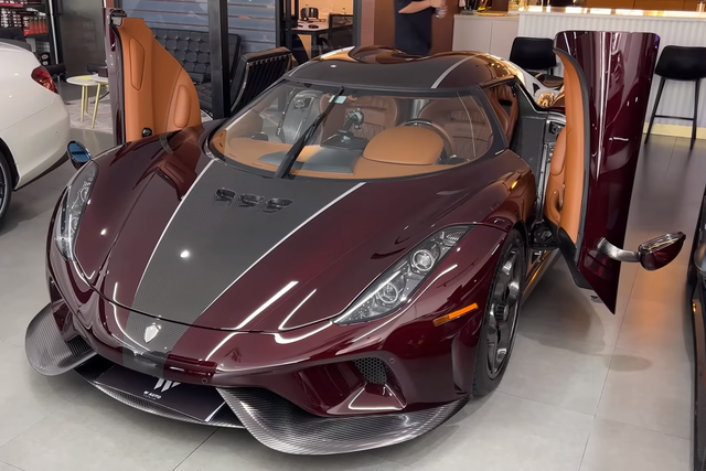 Vừa đưa Koenigsegg Regera sang Thuỵ Điển bảo dưỡng, đại gia Hoàng Kim Khánh được mời sang tận nhà máy giao lưu với chủ hãng xe - Ảnh 3.