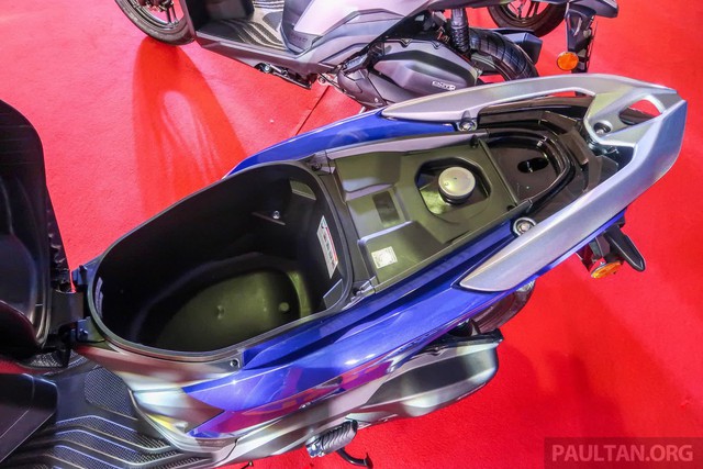 Honda Vario 2023 bản giá rẻ quy đổi hơn 37 triệu đồng: Nhìn ngoài như bản cao cấp nhưng máy nhỏ, thiếu công nghệ an toàn - Ảnh 16.