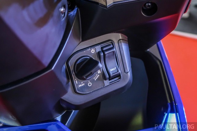 Honda Vario 2023 bản giá rẻ quy đổi hơn 37 triệu đồng: Nhìn ngoài như bản cao cấp nhưng máy nhỏ, thiếu công nghệ an toàn - Ảnh 14.