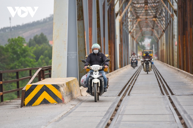 Cận cảnh cây cầu độc lạ nhất Việt Nam, tài xế mỗi lần đi qua đều rùng mình lo sợ - Ảnh 10.