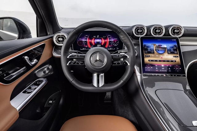 Ra mắt Mercedes-Benz GLC Coupe 2023: Cái gì cũng to lớn hơn, cạnh tranh X4 với nhiều đồ chơi công nghệ, về Việt Nam trong thời gian gần - Ảnh 14.