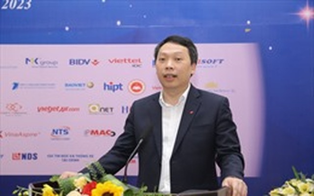 Thứ trưởng Bộ TTTT Nguyễn Huy Dũng phát biểu tại chương trình.