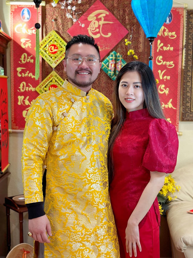 Ông chủ tiệm bánh mỳ ở Mỹ si mê cô gái Việt, vừa gặp 1 tuần đã xin dạm ngõ, cưới xong xây chuỗi cơ ngơi khủng - Ảnh 5.