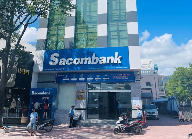 Giám đốc Sacombank Khánh Hòa bị cách chức, liên quan vụ khách hàng mất 46,9 tỉ đồng - Ảnh 1.