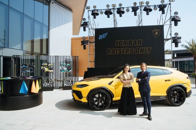 Siêu xe Lamborghini Urus Performante giá từ 16,5 tỷ đồng ra mắt ở Việt Nam - Ảnh 1.