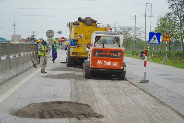 Gấp rút sửa chữa quốc lộ nghìn tỷ ở Hà Tĩnh sau chỉ đạo nóng - Ảnh 1.