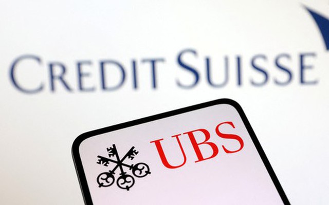 NÓNG: UBS đồng ý mua lại Credit Suisse với giá 3,2 tỷ USD