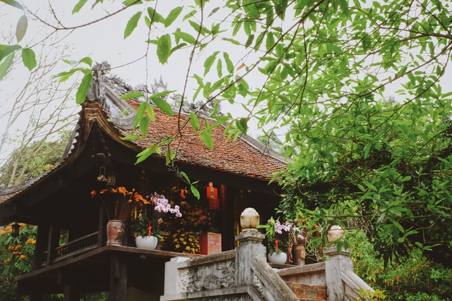 Ghé thăm ngôi chùa nổi tiếng từng xuất hiện trong sách giáo khoa, được ví như sen nở trên nước giữa lòng Hà Nội - Ảnh 18.