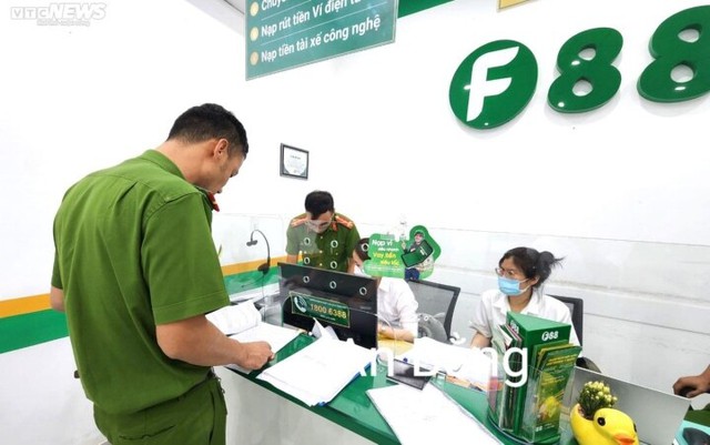 Công an Đà Nẵng đồng loạt kiểm tra các cơ sở kinh doanh F88 - Ảnh 1.