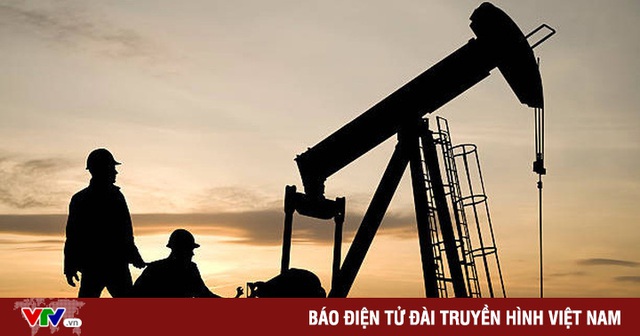 Giá dầu quay đầu giảm