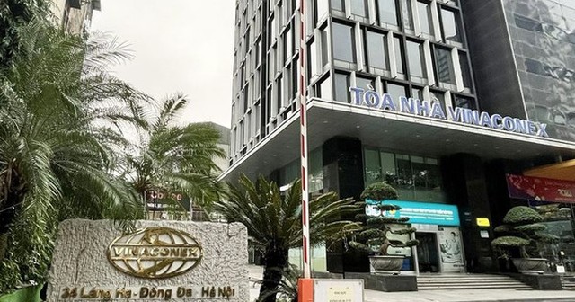 Vừa thu hàng trăm tỷ nhờ thoái bớt vốn, công ty mẹ của Vinaconex tiếp tục muốn bán lượng lớn cổ phiếu VCG