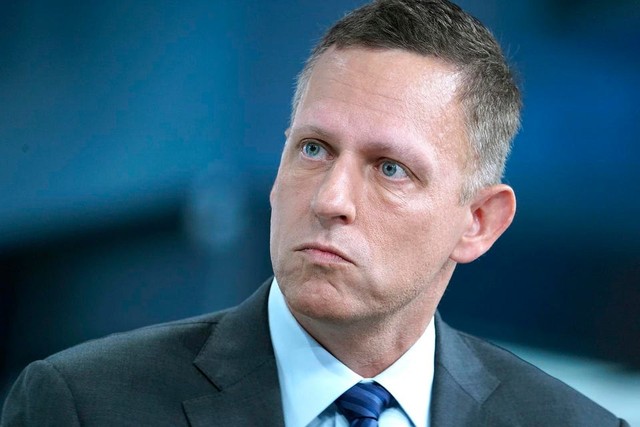 Kiếm 5 tỷ USD mà không mất một đồng thuế nào: Ông trùm công nghệ Peter Thiel tiết lộ bí quyết làm giàu nhờ sự tin tưởng của cựu Tổng thống Donal Trump - Ảnh 5.