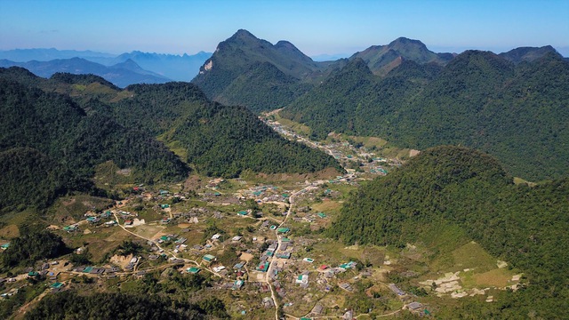 Tỉnh rộng nhất, có thị xã nhỏ nhất Việt Nam - Ảnh 11.