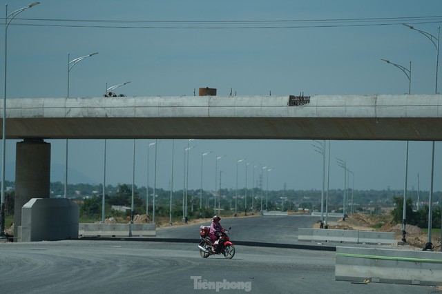 Tận thấy cao tốc 11.000 tỷ Phan Thiết - Vĩnh Hảo trước ngày thông xe - Ảnh 12.