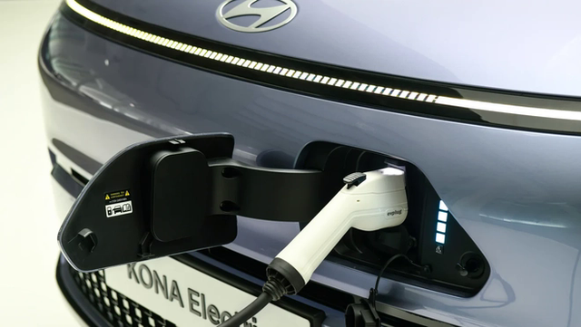Hyundai Kona thuần điện đi gần 500km mỗi lần sạc, thiết kế như ve sầu thoát xác, lu mờ đối thủ - Ảnh 14.