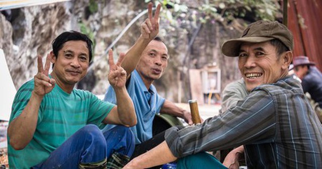 Khách Tây thích thú viết cẩm nang du lịch Việt Nam: Người Việt thực sự rất lạc quan!