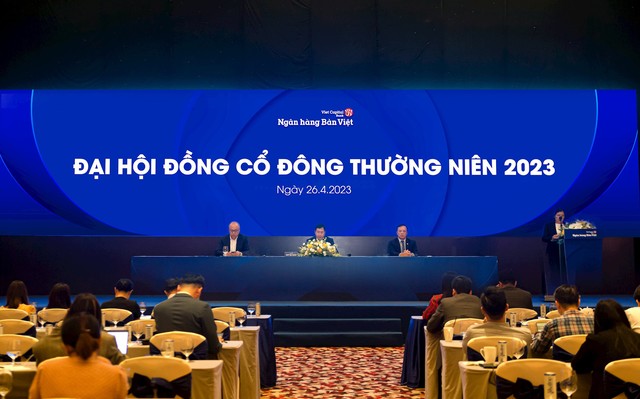 ĐHCĐ Ngân hàng Bản Việt: Mục tiêu lợi nhuận tăng 10% trong năm nay, đổi tên viết tắt thành BVBank