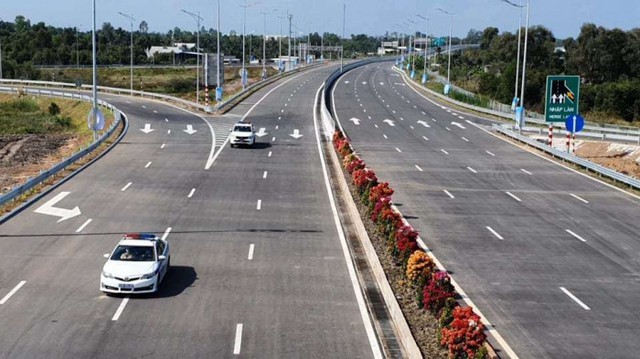 Thống nhất phương án đầu tư cao tốc Ninh Bình - Thái Bình Thống nhất phương án đầu tư cao tốc Ninh Bình - Thái Bình
