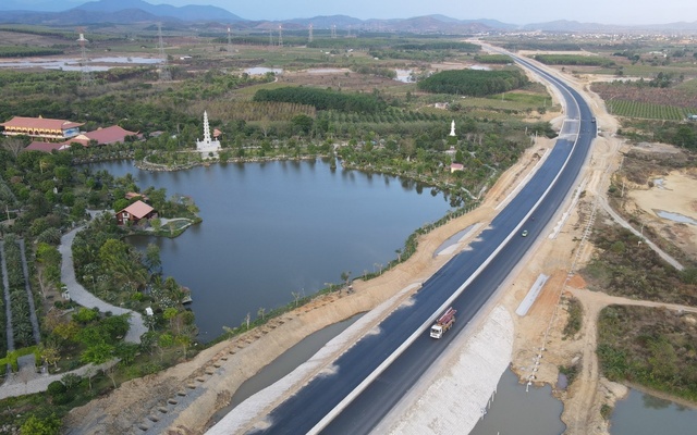 6 lần tăng vốn thành công và chiến lược phát triển bền vững của CIENCO4