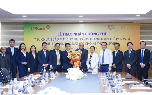 LPBank đạt hai chứng chỉ tiêu chuẩn bảo mật quốc tế