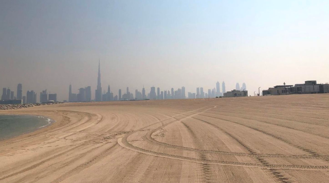 Bãi cát giá xấp xỉ 800 tỷ đồng ở Dubai.