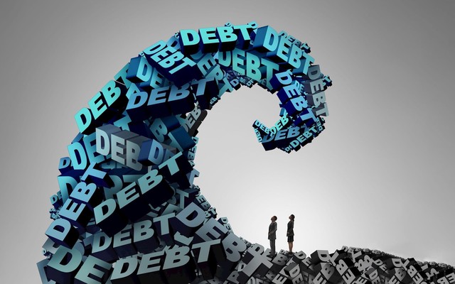 Nợ toàn cầu liên tục gia tăng, khi nào cần phải lo lắng?