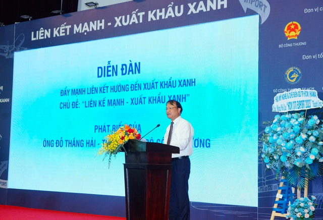 Bài toán lớn của DN xuất khẩu: Chi phí Logistics cao chiếm đến 20-25% và manh mún, đặc biệt cần cải thiện “tính xanh” trong sản xuất