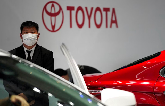 'Thua đau' tại Trung Quốc vì bảo thủ, có hãng sụt giảm thị phần 66%: Toyota, Honda, Mazda đã 'sáng mắt chưa'?
