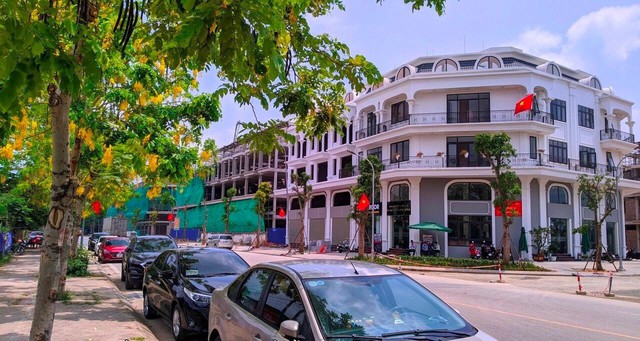 Vùng ven Hà Nội có giá bất động sản lên tới gần 360 triệu đồng/m2 trước thềm lên phố