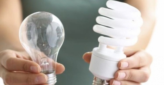 Bóng đèn nào tốn điện nhất? Bóng đèn LED, bóng đèn Halogen, bóng đèn compact hay bóng đèn sợi đốt?