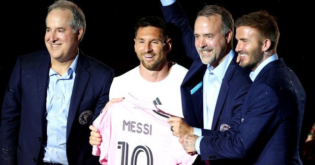 CĐV chi gần 3 tỷ đồng cho tấm vé xem Messi ra mắt Inter Miami