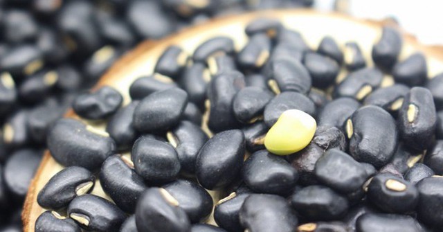 Loại hạt giá rẻ được ví như 'sâm đen' của mùa hè, bổ thận dưỡng nhan rất tốt