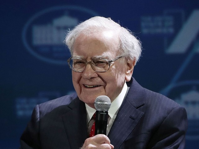 Bước đi 'không ngờ' của Warren Buffett: Chi hàng tỷ USD vào lĩnh vực hầu như ai cũng né tránh, lãi lớn nhưng chưa chốt lời vì 1 lý do