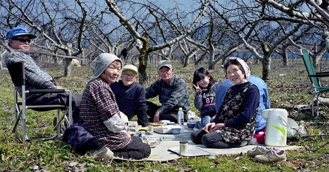 Chuyên gia người Nhật khuyên tránh xa 5 loại thực phẩm nếu muốn sống thọ