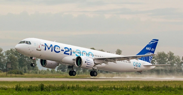 Bất ngờ với giá 'chốt' máy bay Irkut MC-21 của Nga: Rẻ bằng một nửa Airbus, Boeing?