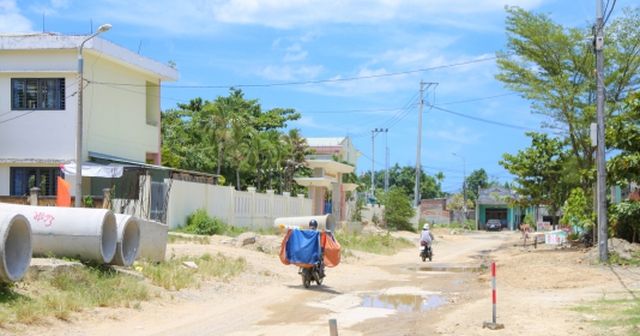 Nhiều dự án giao thông trọng điểm ở Đà Nẵng liên tục 'trễ hẹn'