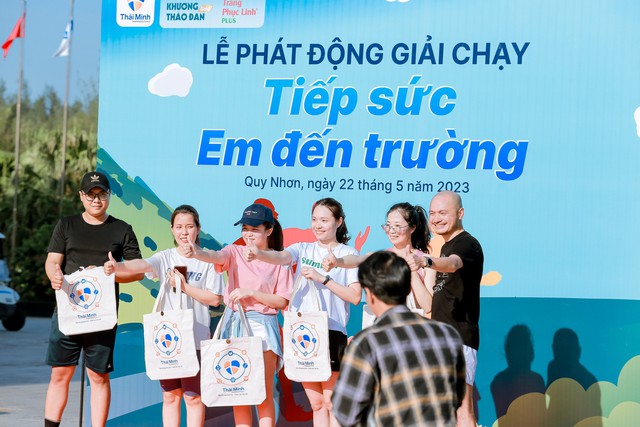 Chủ tịch Dược phẩm Thái Minh được vinh danh Lãnh đạo Xuất sắc 2023 - Ảnh 1.