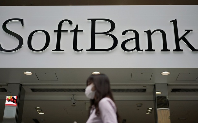 SoftBank của tỷ phú "liều ăn nhiều" có lãi trở lại