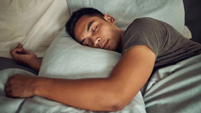 Người sống thọ sau 50 tuổi sẽ có 5 đặc điểm điển hình khi ngủ: Nếu có 3/5 thì xin chúc mừng! - Ảnh 2.