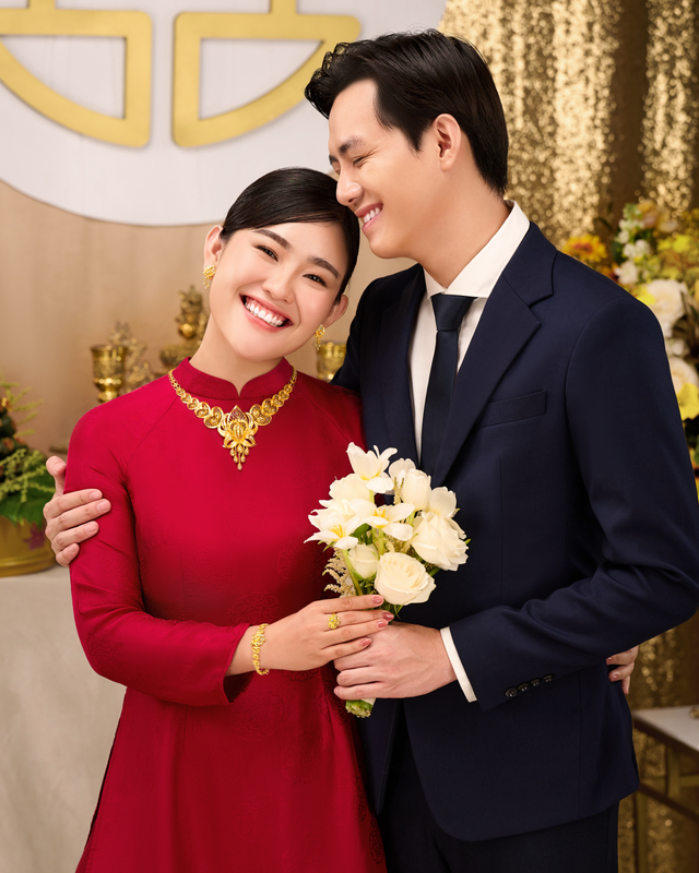 Một tinh hoa truyền thống Việt lần đầu hóa thân thành trang sức cưới: Thiết kế mới lạ lập tức được đăng ký bản quyền - Ảnh 1.