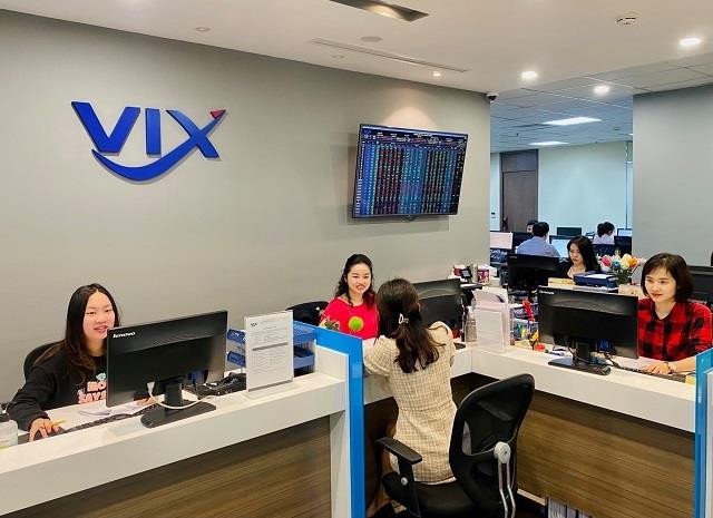 Chứng khoán VIX liên tục giao dịch cổ phiếu, bán bớt 12% vốn công ty thiết bị điện sau khi vừa trở thành cổ đông lớn tại Viglacera Tiên Sơn